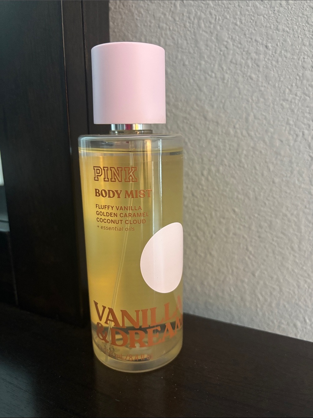 PINK Vanilla & Dream Body Mist — Pink Cap